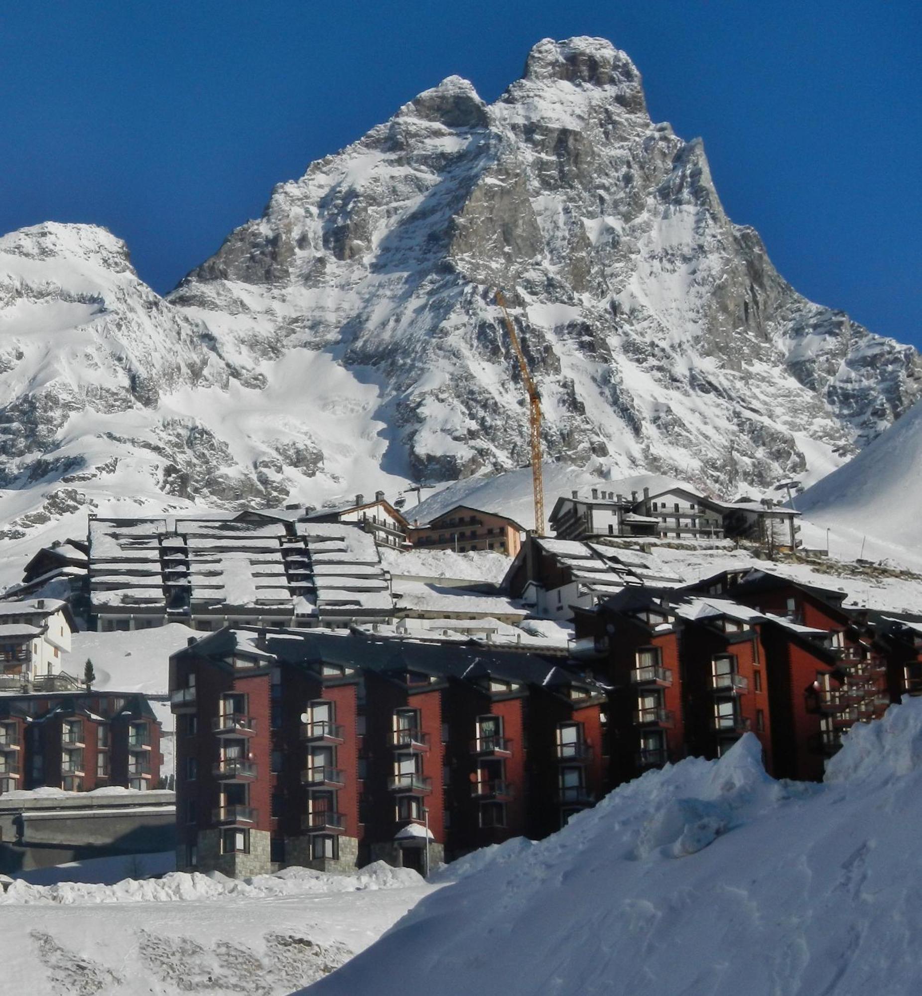 Stella Del Cervino, Ski In & Ski Out, With Garage ブレウイル・チェルヴィナイア エクステリア 写真